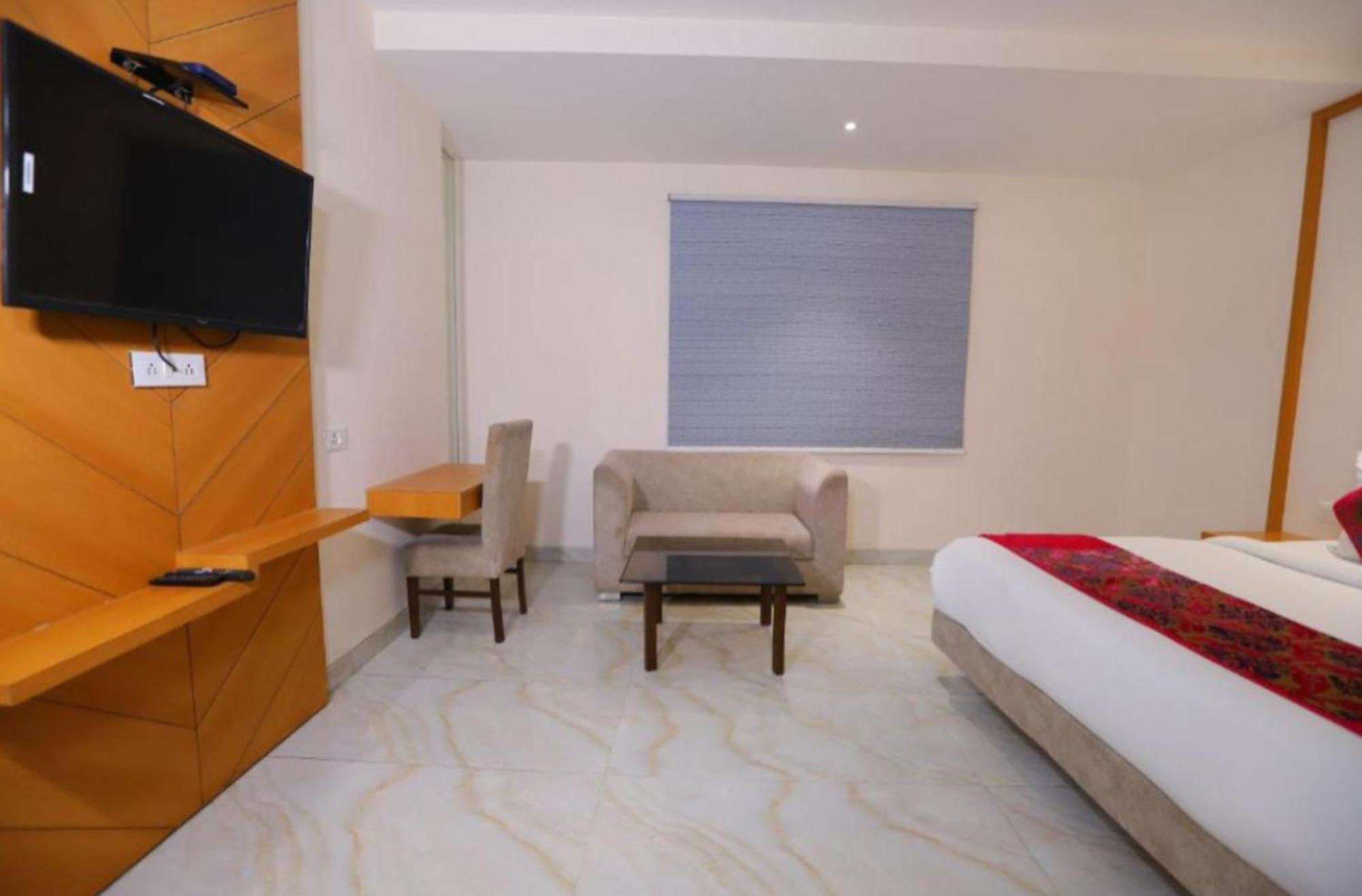 Stanley-near Delhi Airport 4* New Delhi