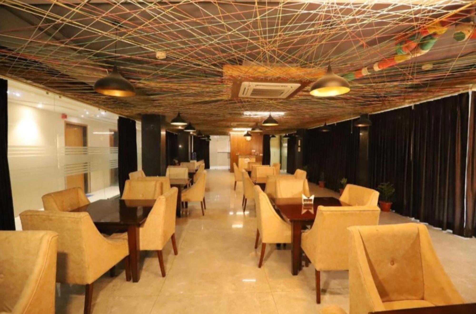 Stanley-near Delhi Airport