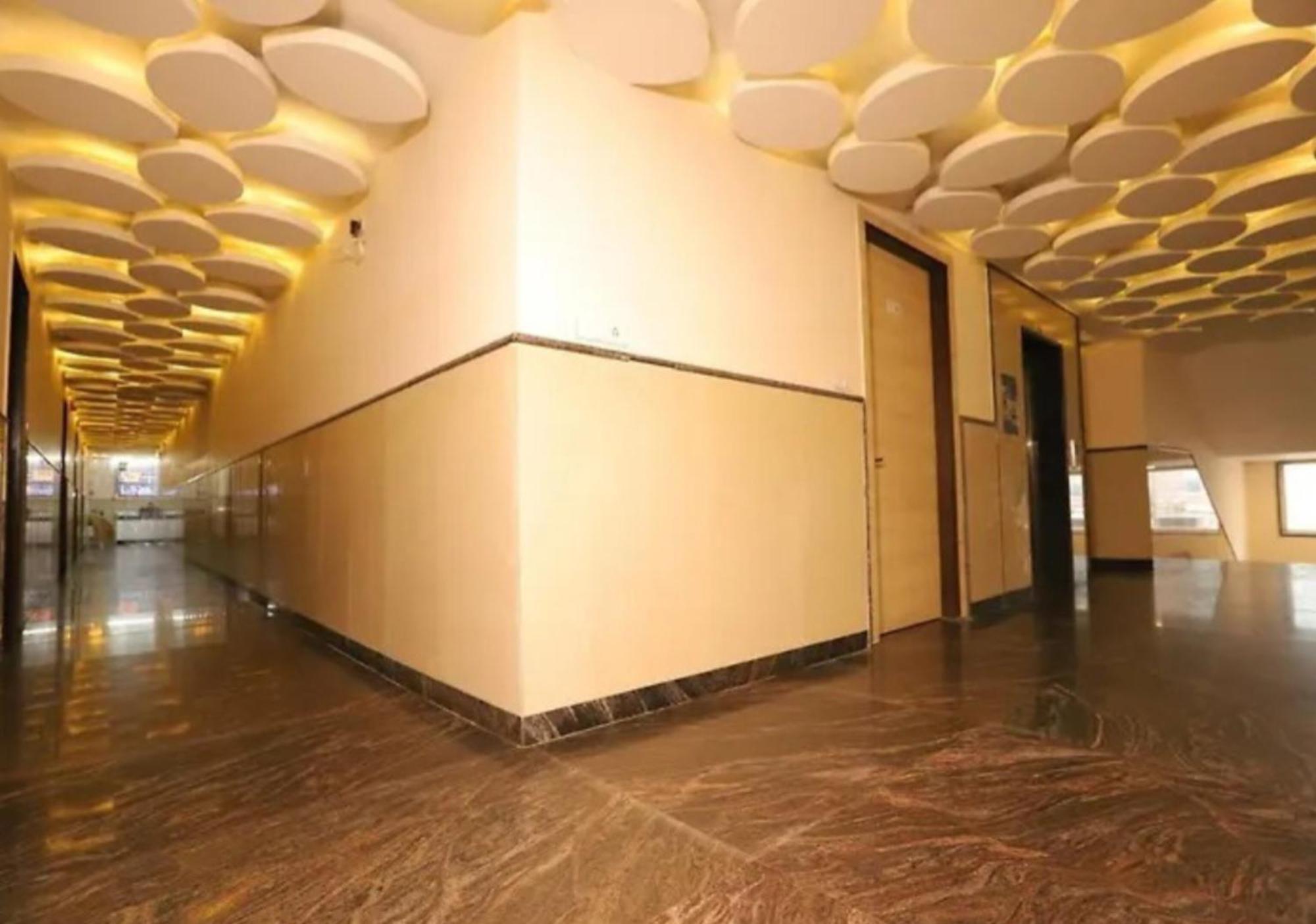 Hotel Stanley-near Delhi Airport 4*