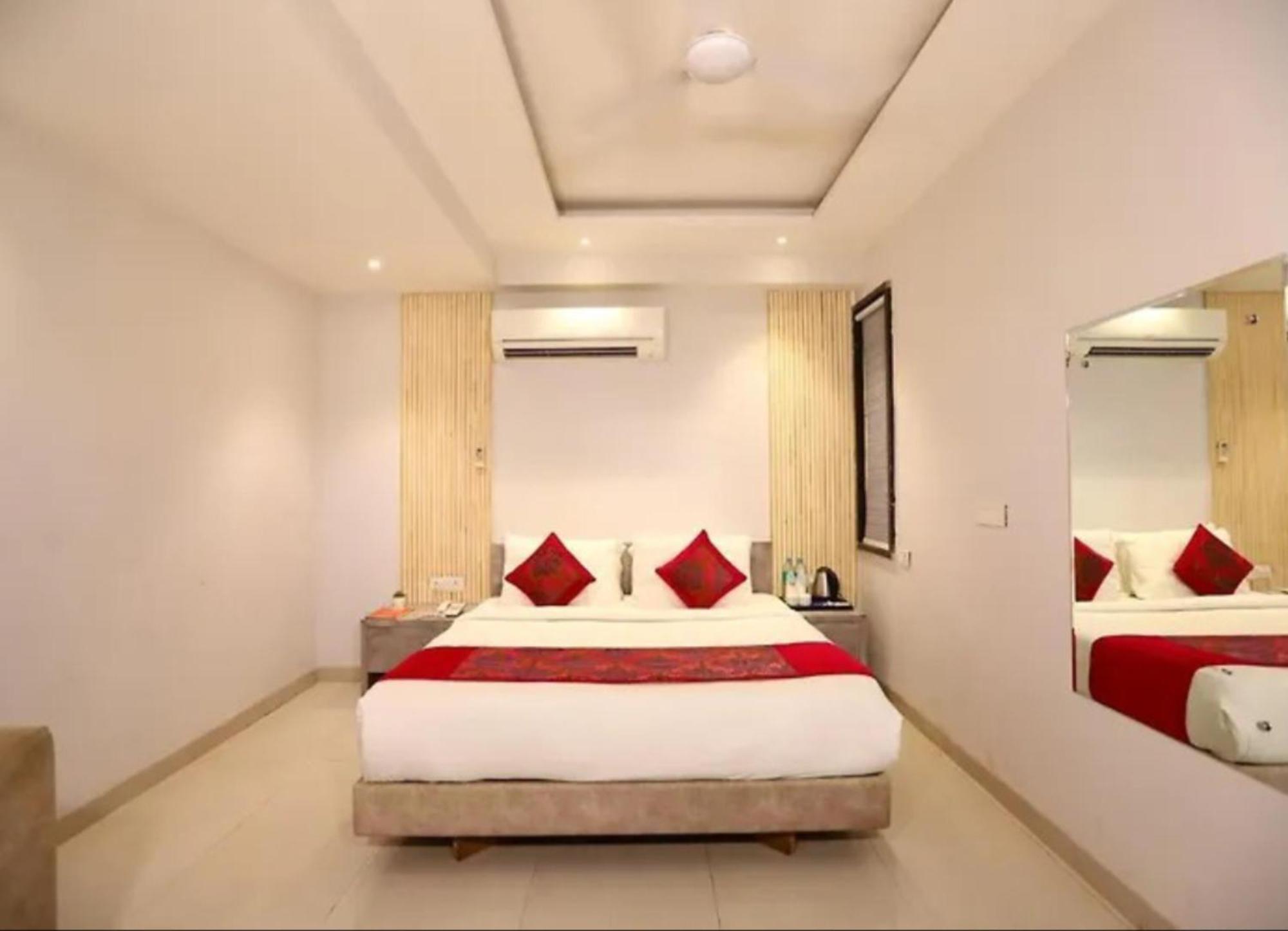 Hotel Stanley-near Delhi Airport